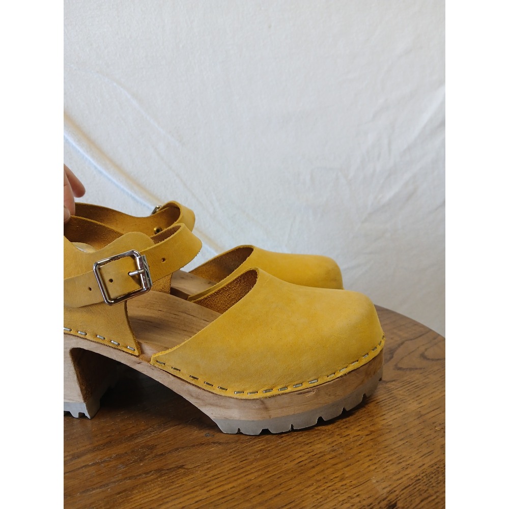 Yellow slingback Mia Anja Swedish wooden clogs US 8.5 EU 39